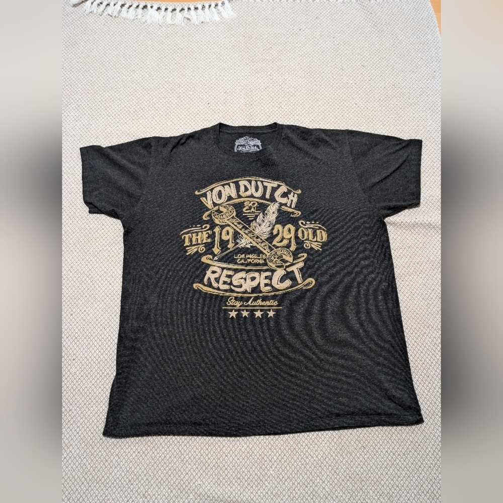 Von Dutch Men's Charcoal Graphic Tee